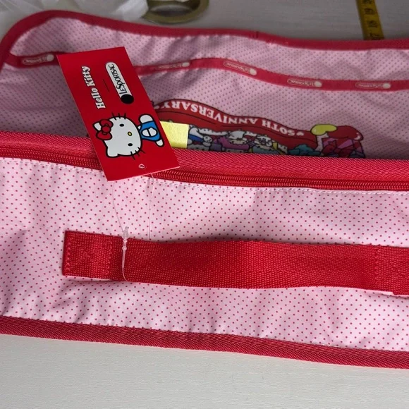 Hello Kitty 50th Anniversary travel organizer Bag - Picture 4 of 8